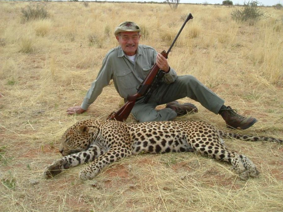 Leopard hunting Namibia